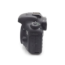 Load image into Gallery viewer, Canon EOS 7D Mark II 20.1 MP APS-C Camera Body - USED