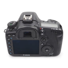Load image into Gallery viewer, Canon EOS 7D Mark II 20.1 MP APS-C Camera Body - USED
