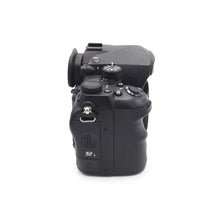 Load image into Gallery viewer, Pentax K-1 36.4 MP DSLR Body - USED