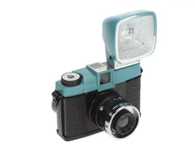 Load image into Gallery viewer, Diana F+ Medium Format Camera and Flash