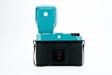 Load image into Gallery viewer, Diana F+ Medium Format Camera and Flash