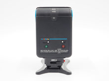 Load image into Gallery viewer, Vivitar Zoom Thyristor 2500 Flash - Universal - USED