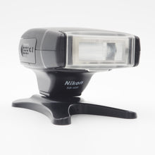 Load image into Gallery viewer, Nikon SB-400 Speedlight - USED