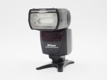 Load image into Gallery viewer, Nikon SB-700 Speedlight - USED
