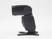Load image into Gallery viewer, Nikon SB-700 Speedlight - USED