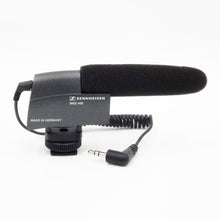 Load image into Gallery viewer, Sennheiser MKE 400 On-Camera Shotgun Condenser Microphone - USED