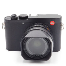 Load image into Gallery viewer, Leica Q3 Full Frame Compact Digital Camera - USED
