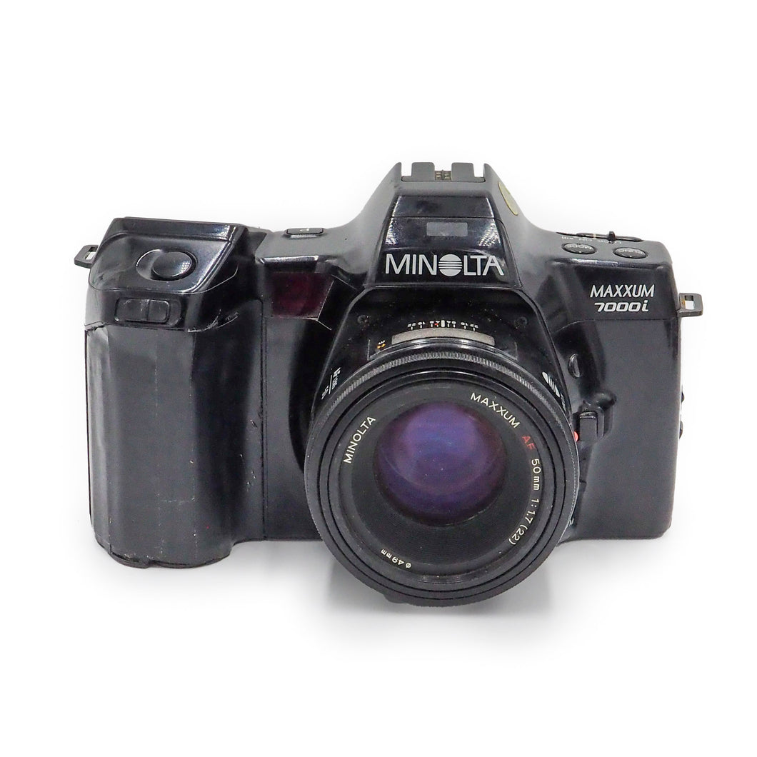 Minolta Maxxum 7000i with 50mm f/1.7 AF Lens - USED
