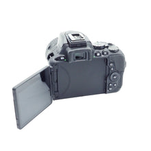 Load image into Gallery viewer, Nikon D5500 24.2 MP with 18-55mm AF-S DX VR G II Lens - USED

