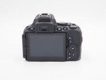 Load image into Gallery viewer, Nikon D5600 24.2 MP with 18-55mm AF-P Nikkor DX VR Lens - USED
