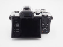 Load image into Gallery viewer, Olympus E-M10 II 16.1MP Digital Camera w/ 14-42mm Lens - USED

