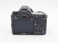 Load image into Gallery viewer, Pentax K-3 24.4MP with 18-135mm f/3.5 SMC Pentax-DA Lens - USED

