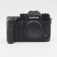 Load image into Gallery viewer, Fujifilm X-H1 24.3 MP Body with EF-X8 Flash  - USED
