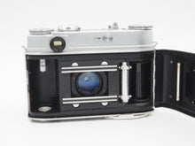 Load image into Gallery viewer, Kodak Retina IIIc Rangefinder w/ Xenon 50mm f/2 Lens (type 021) - USED
