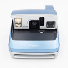 Load image into Gallery viewer, Polaroid One 600 Instant Camera - Blue - USED
