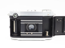 Load image into Gallery viewer, Zeiss Ikon Contessa 35mm Rangefinder Film Camera - USED

